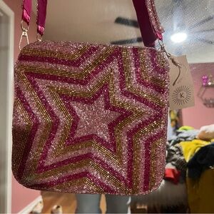 Beaded box bag
8x8 with 21 inch strap